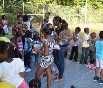 M. P. Maracas Community Christmas Children Treat 2017