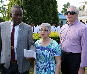 Tree Planting at Hillview College to commemorate 150 years